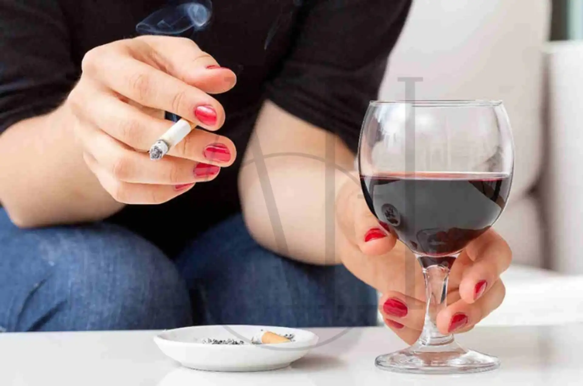 Healthy Hair Growth by Avoiding Smoking and Alcohol