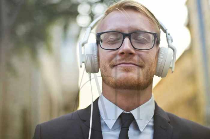 headphones cause hair loss