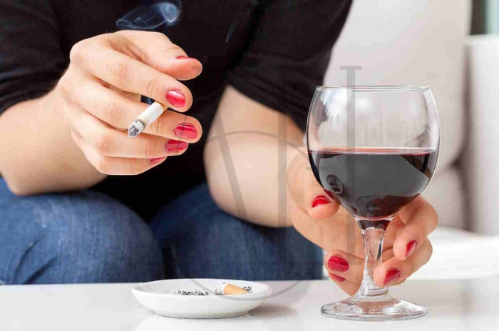 How alcohol affects hair growth